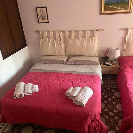 B&B Con Cucina La Ninfea Caltagirone Eksteriør billede
