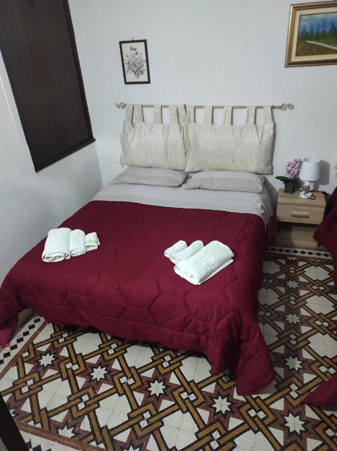 B&B Con Cucina La Ninfea Caltagirone Eksteriør billede