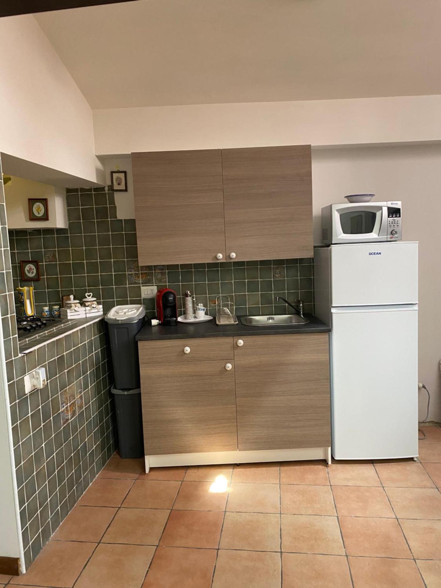 B&B Con Cucina La Ninfea Caltagirone Eksteriør billede