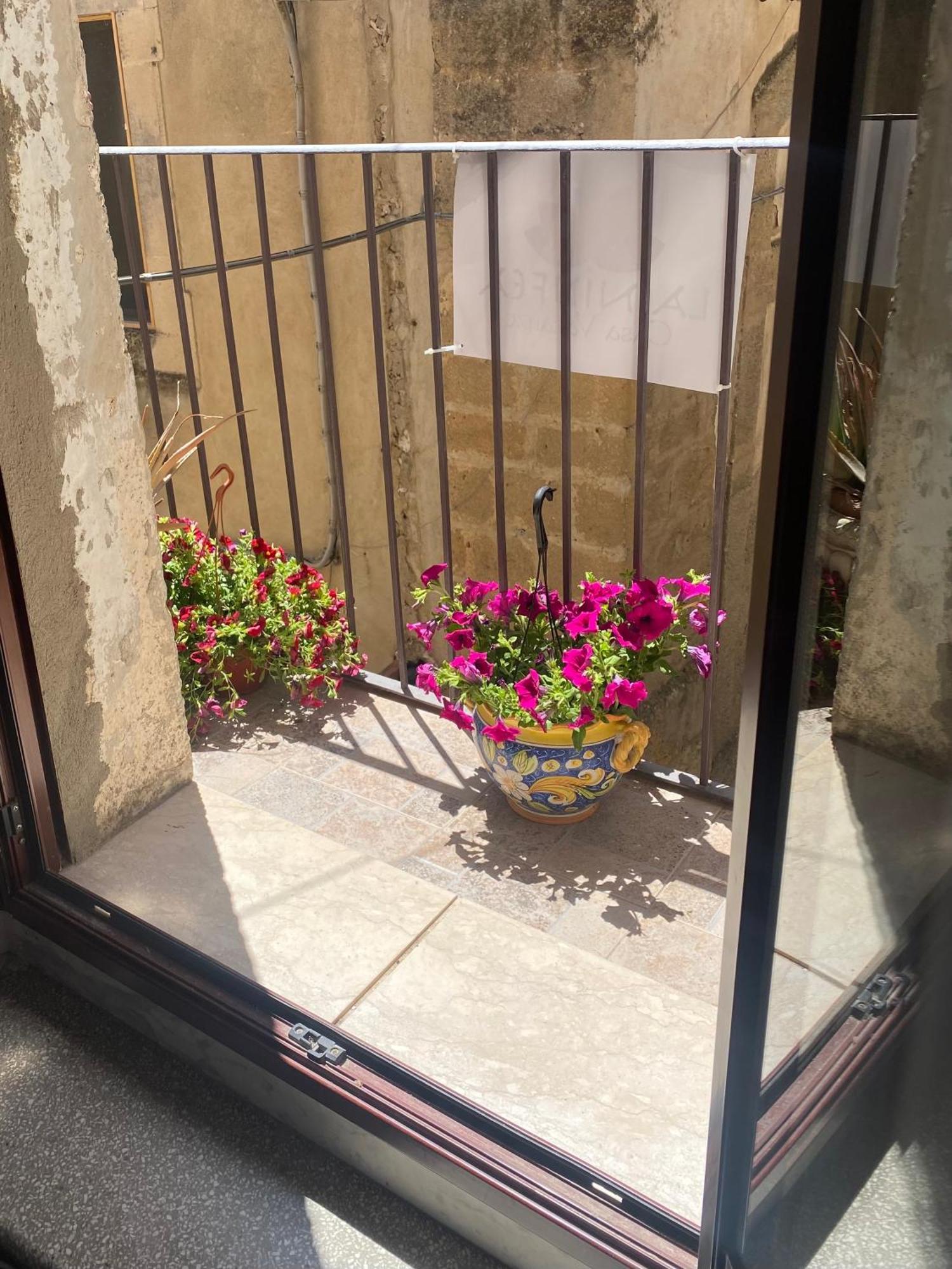B&B Con Cucina La Ninfea Caltagirone Eksteriør billede