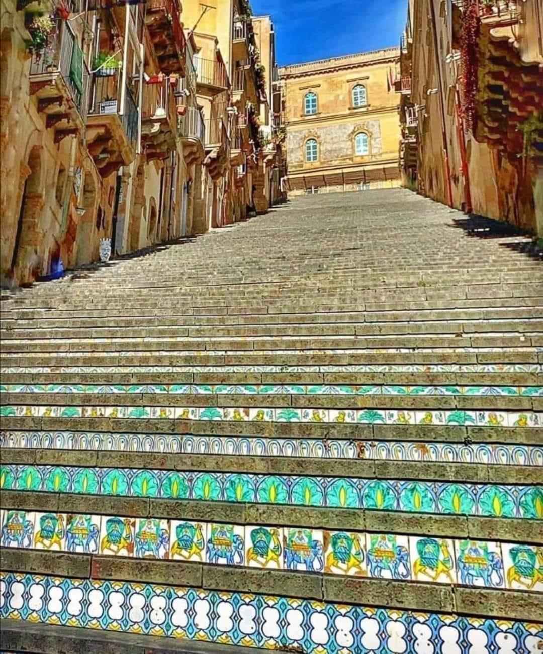 B&B Con Cucina La Ninfea Caltagirone Eksteriør billede