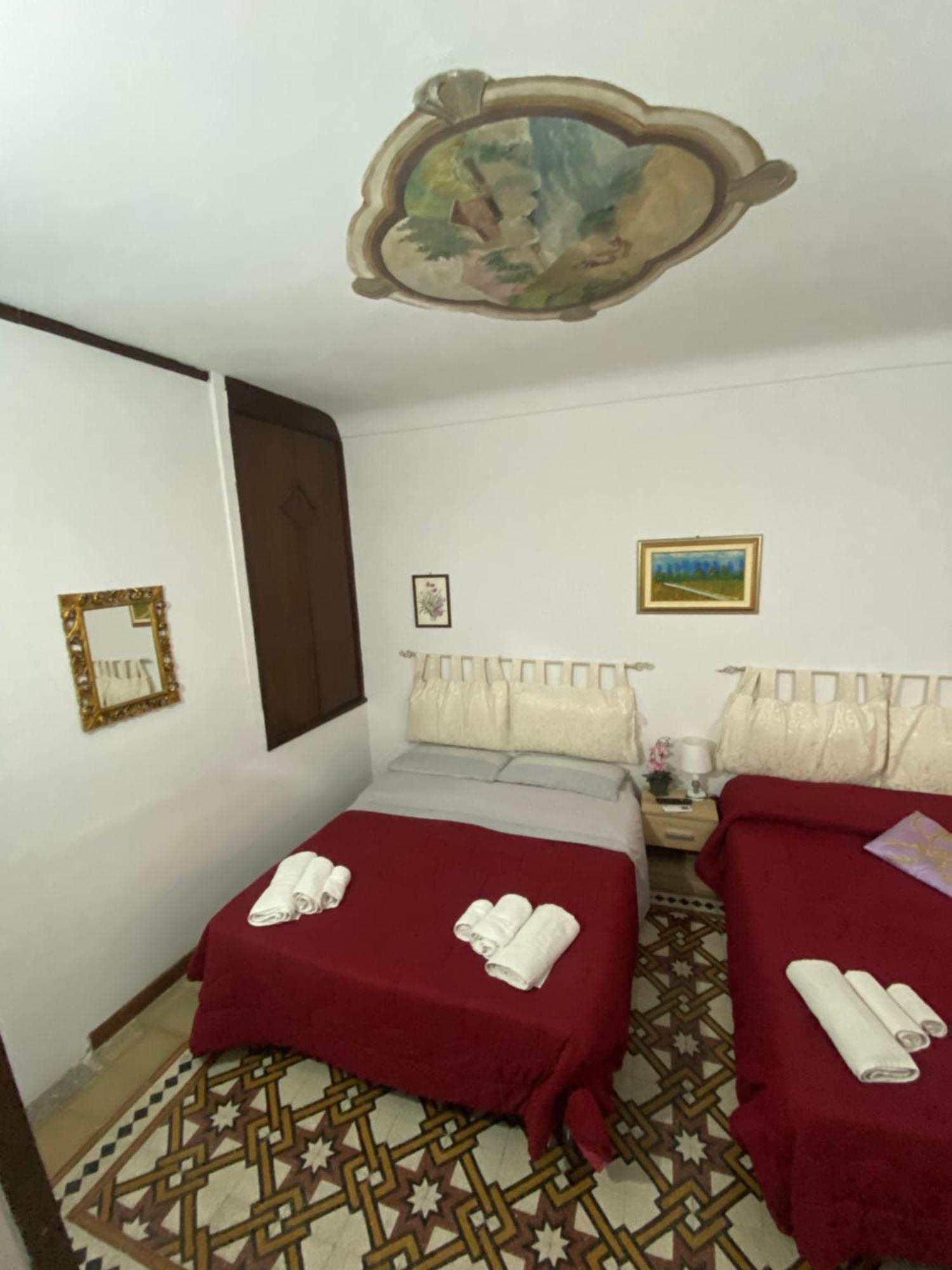 B&B Con Cucina La Ninfea Caltagirone Eksteriør billede