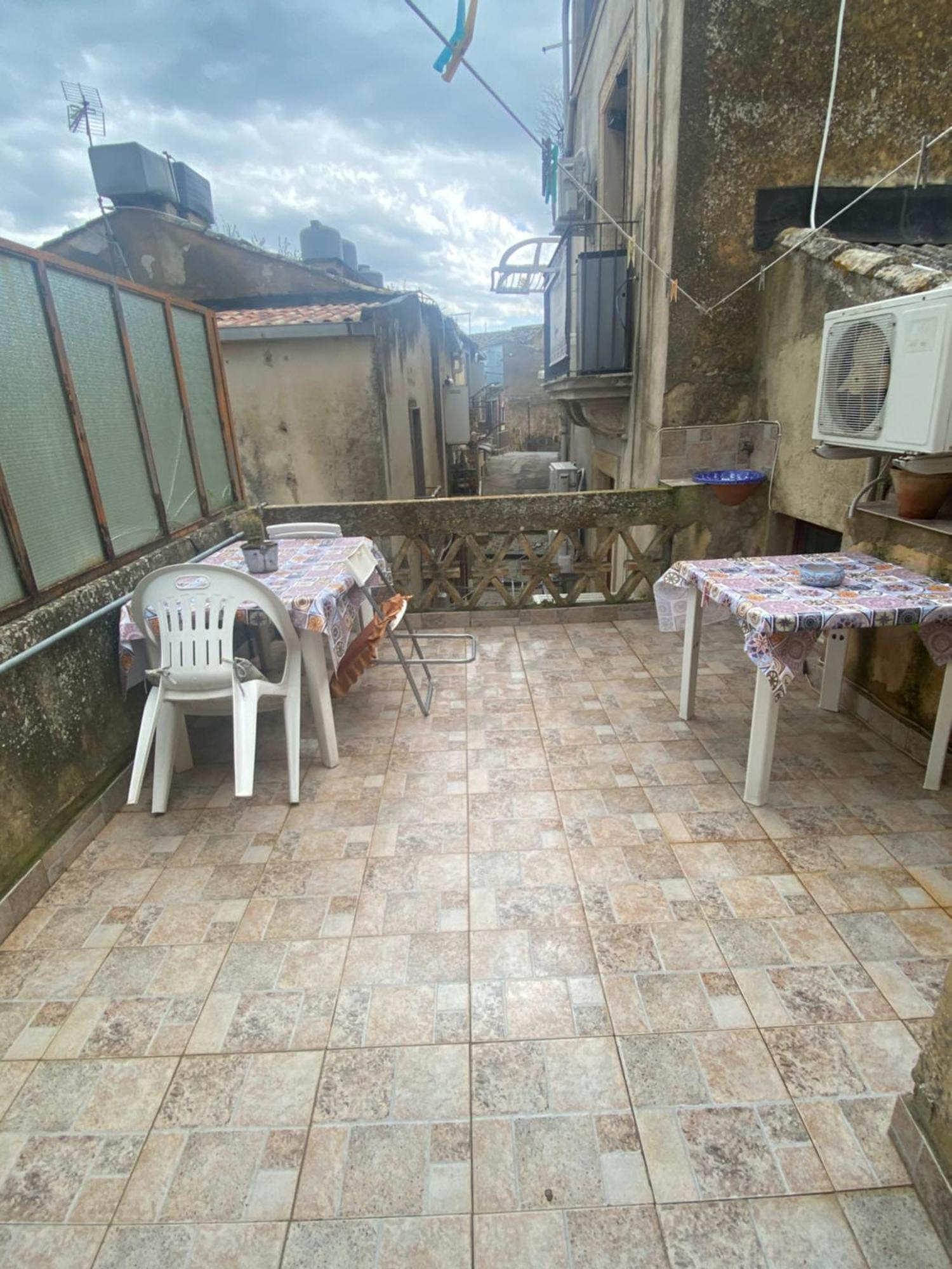 B&B Con Cucina La Ninfea Caltagirone Eksteriør billede