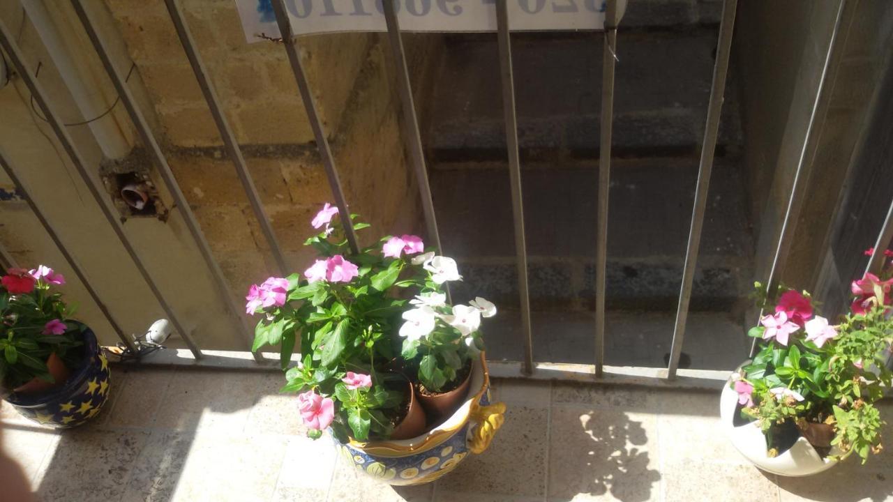 B&B Con Cucina La Ninfea Caltagirone Eksteriør billede